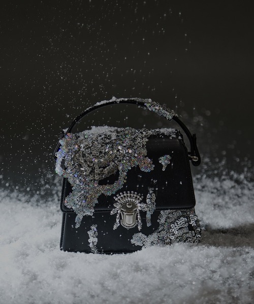 tanakadaisuke（タナカダイスケ）の「【tanakadaisuke/タナカダイスケ】magical powder mini bag/マジカルパウダーミニバッグ（ハンドバッグ・レディース・ブラック・FREE）」の17枚目の写真