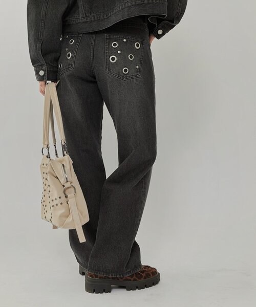 WHO'S WHO gallery(フーズフーギャラリー)の「EYELET LOW RISE DENIM /アイレットローライズデニム(デニムパンツ・レディース・ブラック/ネイビー/サックスブルー・SMALL/MEDIUM)」の19枚目の写真