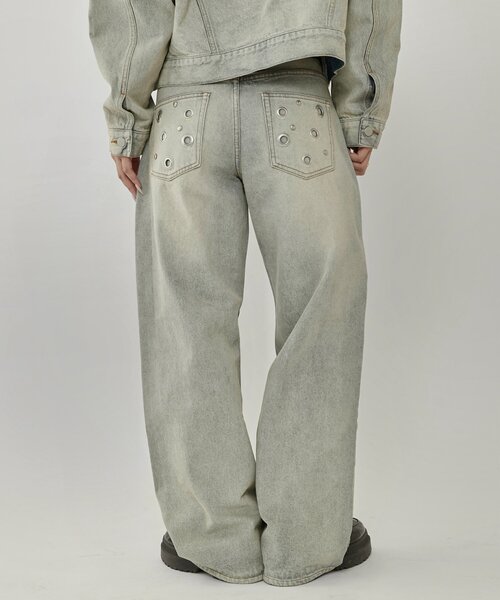 WHO'S WHO gallery(フーズフーギャラリー)の「EYELET LOW RISE DENIM /アイレットローライズデニム(デニムパンツ・レディース・ブラック/ネイビー/サックスブルー・SMALL/MEDIUM)」の9枚目の写真