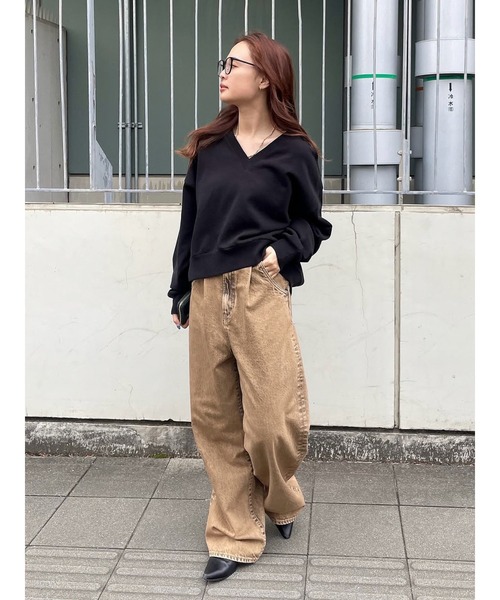 Ungrid（アングリッド）の「Vネックデザインスウェット（スウェット・レディース・イエロー/ライトグレー/ブラック・FREE）」の4枚目の写真