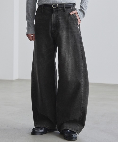 LUENNA（ルエナ）の「【LUENNA】Vintage Curve Denim Pants / ヴィンテージ カーブデニムパンツ（デニムパンツ・メンズ・ブルー/ブラック・L/M/S）」の2枚目の写真