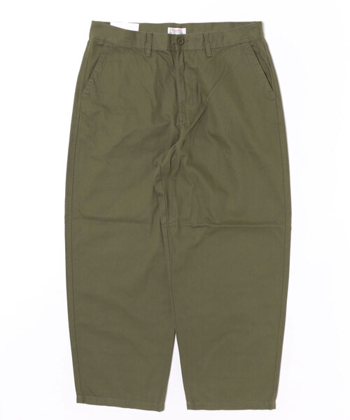 HANES(ヘインズ)の「ノータック ワイドフィット チノパンツ(チノパンツ・メンズ・ベージュ/ブラック/カーキ・S/M/L/LL)」の15枚目の写真