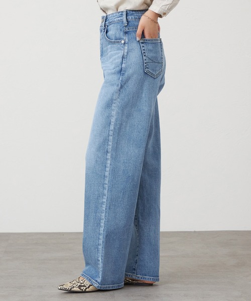 SOMETHING(サムシング)の「SOMETHING ELSA NOUVEAU LOOSE STRAIGHT/ルーズストレートデニムパンツ(デニムパンツ・レディース・ライトインディゴブルー/ブルー・X-SMALL/SMALL/MEDIUM/LARGE)」の21枚目の写真