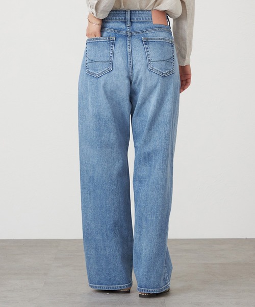 SOMETHING(サムシング)の「SOMETHING ELSA NOUVEAU LOOSE STRAIGHT/ルーズストレートデニムパンツ(デニムパンツ・レディース・ライトインディゴブルー/ブルー・X-SMALL/SMALL/MEDIUM/LARGE)」の11枚目の写真