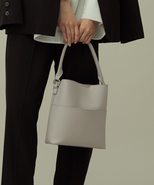 LAKOLE（ラコレ）の「【セレモニー／卒入式にも】＜多機能素材＞ダブルクロスノーカラージャケット / 642683（ノーカラージャケット・レディース・モカ/アイボリー/ブラック・FREE）」の15枚目の写真