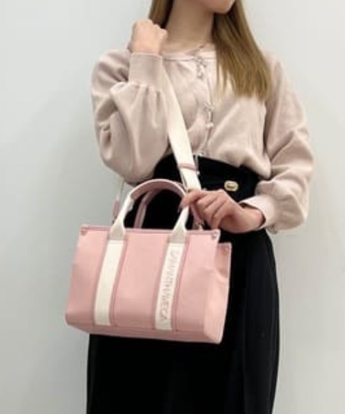 SAMANTHAVEGA(サマンサベガ)の「新色ロゴテープキャンバスハンドバッグ(小)(ハンドバッグ・レディース・ブラック/オフホワイト/グレー/ピンク・FREE)」の4枚目の写真