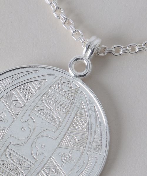 VERMEIL par iena(ヴェルメイユパーイエナ)の「ADRAR アドラル BIRD コインネックレス(ネックレス・レディース・シルバー・FREE)」の9枚目の写真