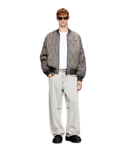 DIESEL（ディーゼル）の「メンズ ブルゾン J-TYPE-TREAT（ブルゾン・メンズ・グレー・46/48/50/44）」の3枚目の写真