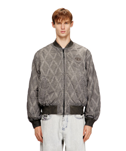 DIESEL（ディーゼル）の「メンズ ブルゾン J-TYPE-TREAT（ブルゾン・メンズ・グレー・46/48/50/44）」の2枚目の写真