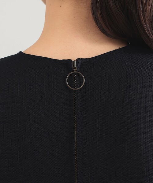 Demi-Luxe BEAMS(デミルクス ビームス)の「AK+1 / クロップド ブラウス(シャツ/ブラウス・レディース・ネイビー/ベージュ・ONE SIZE)」の16枚目の写真
