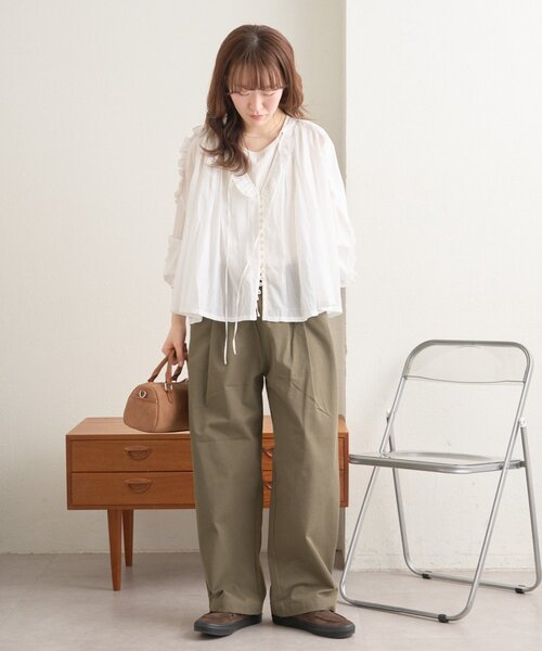 GEVACO（ゲバコ）の「【GEVACO】L字ポケットテーパードパンツ/ユニセックス（その他パンツ・レディース・カーキ/ベージュ・MEDIUM/SMALL/LARGE）」の13枚目の写真