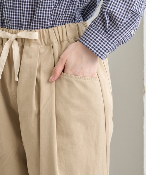 GEVACO（ゲバコ）の「【GEVACO】L字ポケットテーパードパンツ/ユニセックス（その他パンツ・レディース・カーキ/ベージュ・MEDIUM/SMALL/LARGE）」の4枚目の写真