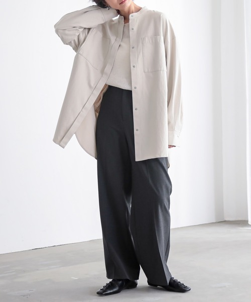 for/c(フォーシー)の「なめらかツイルシャツアウター【サスティナブル】(シャツ/ブラウス・レディース・ブラック/ライトベージュ・L/M)」の16枚目の写真