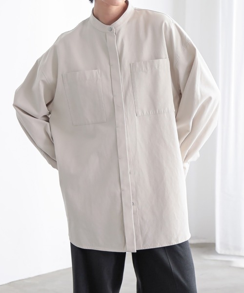 for/c(フォーシー)の「なめらかツイルシャツアウター【サスティナブル】(シャツ/ブラウス・レディース・ブラック/ライトベージュ・L/M)」の4枚目の写真