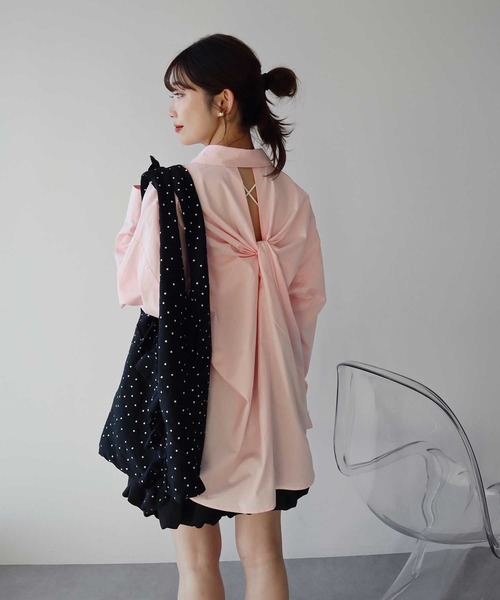 earth music&ecology(アースミュージックアンドエコロジー)の「バックツイストオーバーシャツ(シャツ/ブラウス・レディース・サックスブルー/ライトピンク/ミント/ライトイエロー/オフホワイト・FREE)」の8枚目の写真