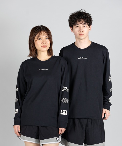 UNDER ARMOUR(アンダーアーマー)の「UAヘビーウエイト グラフィック ロングスリーブ Tシャツ(ライフスタイル/メンズ)(Tシャツ/カットソー・メンズ・ブラック・L/XL/3XL/M/S/2XL)」の9枚目の写真