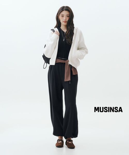 MUSINSA STANDARD WOMAN（ムシンサスタンダードウーマン）の「ウィメンズオーバーサイズフードパーカージップアップ[ホワイト]（パーカー・レディース・その他・X-SMALL/SMALL/MEDIUM/LARGE）」の10枚目の写真