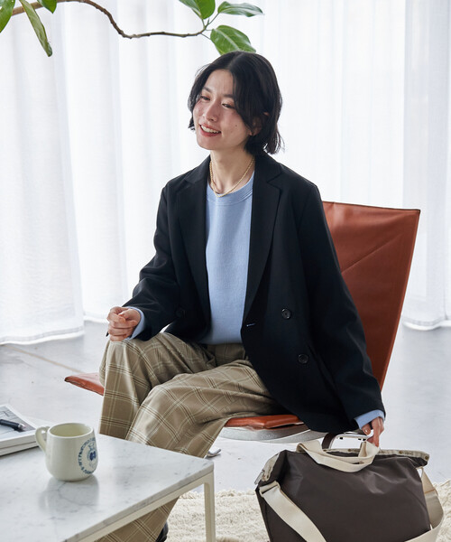 FREAK'S STORE（フリークスストア）の「接触冷感/UVカット LINEN TOUCH ダブルブレストジャケット/リネンタッチ ジャケット（テーラードジャケット・レディース・グレー/ブラック/ネイビー/ベージュ・ﾌﾘ-）」の2枚目の写真