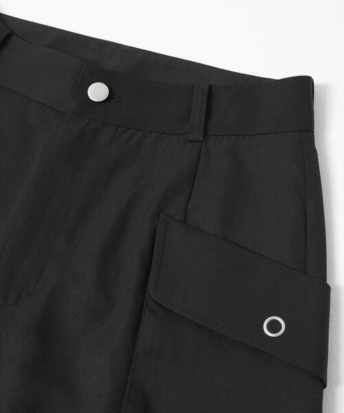 SENSE OF PLACE by URBAN RESEARCH（センスオブプレイスバイアーバンリサーチ）の「ロールアップポケットワイドパンツ（その他パンツ・レディース・ブラック/ベージュ・MEDIUM/SMALL）」の3枚目の写真