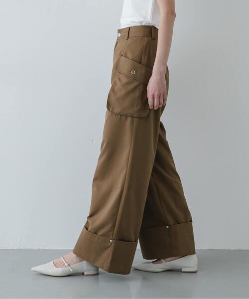 SENSE OF PLACE by URBAN RESEARCH（センスオブプレイスバイアーバンリサーチ）の「ロールアップポケットワイドパンツ（その他パンツ・レディース・ブラック/ベージュ・MEDIUM/SMALL）」の7枚目の写真