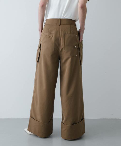 SENSE OF PLACE by URBAN RESEARCH（センスオブプレイスバイアーバンリサーチ）の「ロールアップポケットワイドパンツ（その他パンツ・レディース・ブラック/ベージュ・MEDIUM/SMALL）」の8枚目の写真