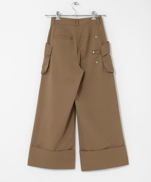 SENSE OF PLACE by URBAN RESEARCH（センスオブプレイスバイアーバンリサーチ）の「ロールアップポケットワイドパンツ（その他パンツ・レディース・ブラック/ベージュ・MEDIUM/SMALL）」の15枚目の写真