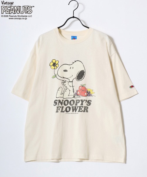SNOOPY（スヌーピー）の「PEANUTS/ピーナッツコラボ FRUIT OF THE LOOM/フルーツオブザルーム オーバーサイズ スラブ スヌーピー 半袖Tシャツ/リンガーT/レディース メンズ（Tシャツ/カットソー・レディース・パープル/ピンク/ホワイト系その他/ホワイト系その他3/ホワイト系その他2/ホワイト系その他4/アイボリー/サックスブルー・S/M/L）」の9枚目の写真
