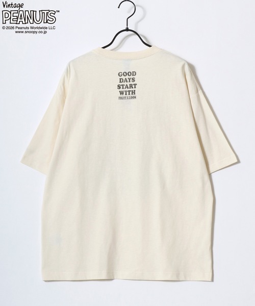 SNOOPY（スヌーピー）の「PEANUTS/ピーナッツコラボ FRUIT OF THE LOOM/フルーツオブザルーム オーバーサイズ スラブ スヌーピー 半袖Tシャツ/リンガーT/レディース メンズ（Tシャツ/カットソー・レディース・パープル/ピンク/ホワイト系その他/ホワイト系その他3/ホワイト系その他2/ホワイト系その他4/アイボリー/サックスブルー・S/M/L）」の10枚目の写真
