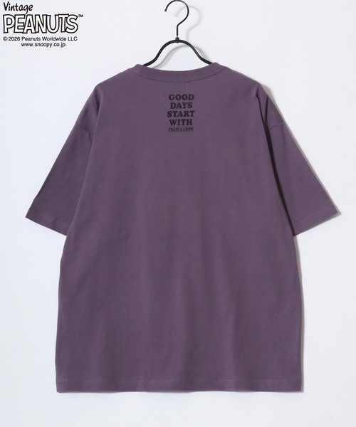 SNOOPY（スヌーピー）の「PEANUTS/ピーナッツコラボ FRUIT OF THE LOOM/フルーツオブザルーム オーバーサイズ スラブ スヌーピー 半袖Tシャツ/リンガーT/レディース メンズ（Tシャツ/カットソー・レディース・パープル/ピンク/ホワイト系その他/ホワイト系その他3/ホワイト系その他2/ホワイト系その他4/アイボリー/サックスブルー・S/M/L）」の22枚目の写真