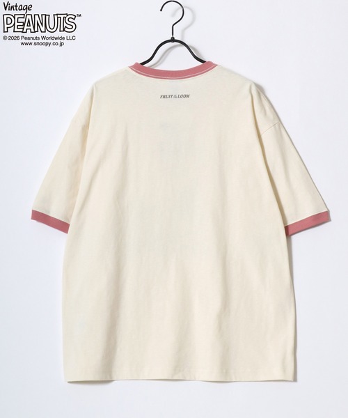 SNOOPY（スヌーピー）の「PEANUTS/ピーナッツコラボ FRUIT OF THE LOOM/フルーツオブザルーム オーバーサイズ スラブ スヌーピー 半袖Tシャツ/リンガーT/レディース メンズ（Tシャツ/カットソー・レディース・パープル/ピンク/ホワイト系その他/ホワイト系その他3/ホワイト系その他2/ホワイト系その他4/アイボリー/サックスブルー・S/M/L）」の12枚目の写真