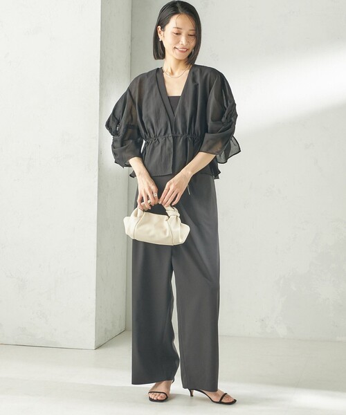 ships little black(シップスリトルブラック)の「【SHIPS別注】troisiemeCHACO:〈手洗い可能〉シアー ボレロ ブラウス(セレモニー対応可)(シャツ/ブラウス・レディース・ベージュ/ブラック・ONE SIZE)」の6枚目の写真