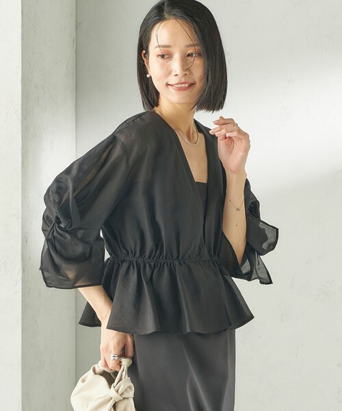 ships little black(シップスリトルブラック)の「【SHIPS別注】troisiemeCHACO:〈手洗い可能〉シアー ボレロ ブラウス(セレモニー対応可)(シャツ/ブラウス・レディース・ベージュ/ブラック・ONE SIZE)」の11枚目の写真