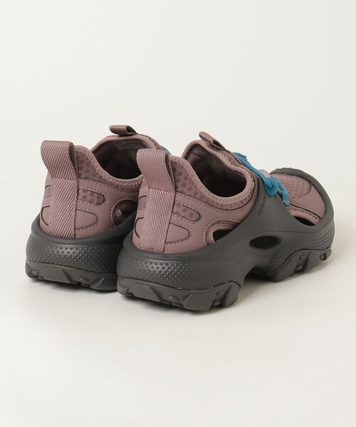 crocs（クロックス）の「CROCS TRAILBREAK 2 TECH 212836-0LD（サンダル・メンズ・ブラウン・25cm/26cm/27cm/28cm）」の2枚目の写真