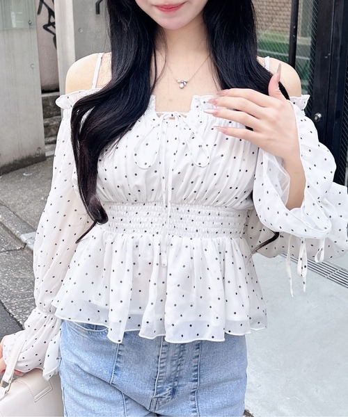 INGNI（イング）の「チュールオフショルブラウス（シャツ/ブラウス・レディース・ホワイト系その他3/ピンク/ブルー系/オフホワイト・M）」の22枚目の写真