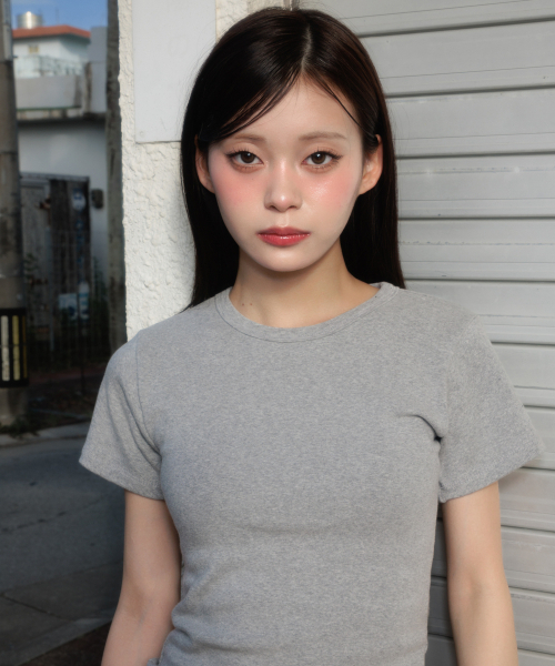 ROSEFRANTZ（ロゼフランツ）の「Essential Rose Label T-Shirt [Gray]（Tシャツ/カットソー・レディース・ミックスグレー・OS）」の5枚目の写真