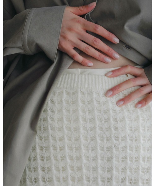 anuke（アンヌーク）の「Pattern Knit Skirt（スカート・レディース・アイボリー/グレー・FREE）」の7枚目の写真