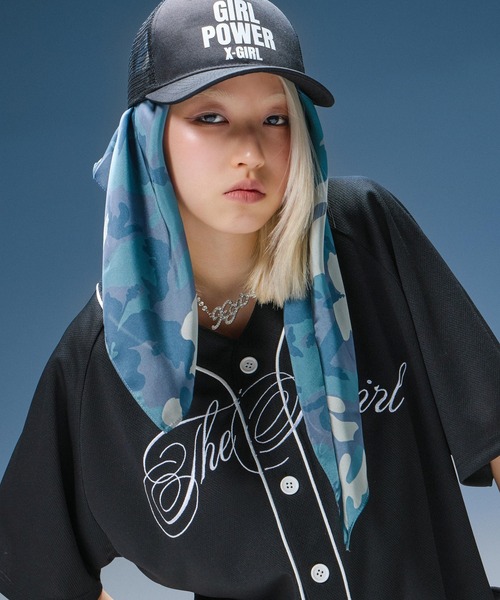 X-girl(エックスガール)の「RHINESTONE CURSIVE LOGO NECKLACE(ネックレス・レディース・シルバー・ONE SIZE)」の17枚目の写真