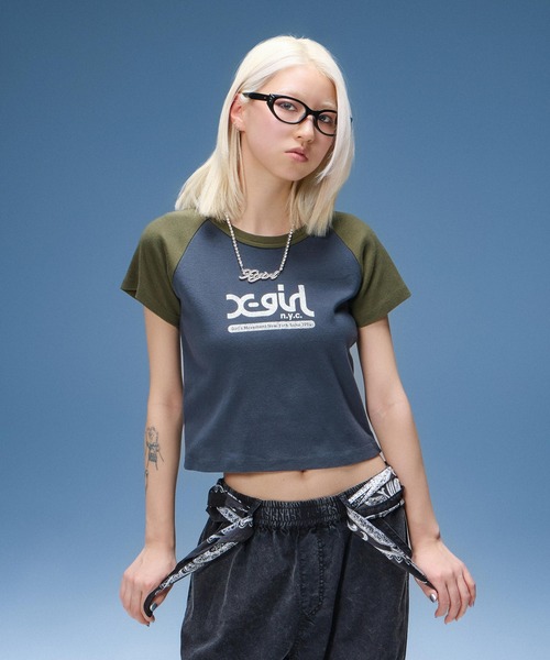 X-girl(エックスガール)の「RHINESTONE CURSIVE LOGO NECKLACE(ネックレス・レディース・シルバー・ONE SIZE)」の19枚目の写真