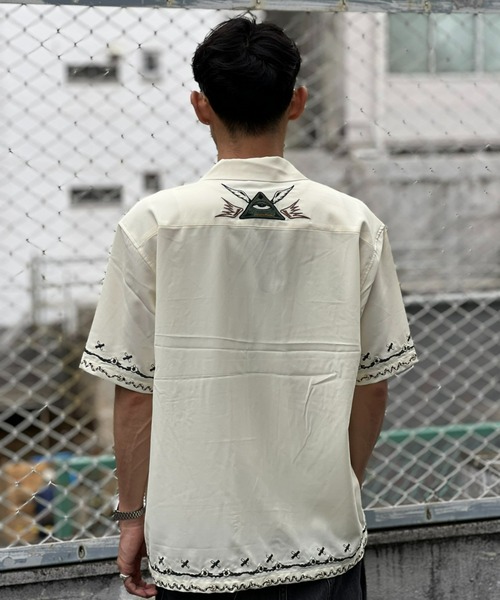 ROARK REVIVAL(ロアークリバイバル)の「【ROARK】"AUGS PALM" GONZO S/S(シャツ/ブラウス・メンズ・ホワイト・MEDIUM/LARGE/X-LARGE)」の5枚目の写真