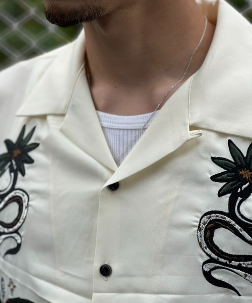 ROARK REVIVAL(ロアークリバイバル)の「【ROARK】"AUGS PALM" GONZO S/S(シャツ/ブラウス・メンズ・ホワイト・MEDIUM/LARGE/X-LARGE)」の7枚目の写真