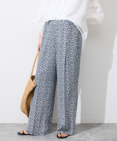 SLOBE IENA(スローブイエナ)の「《36サイズのみWEB限定》Blue Flowerパンツ(その他パンツ・レディース・ブルー系その他・38/40/36)」の16枚目の写真
