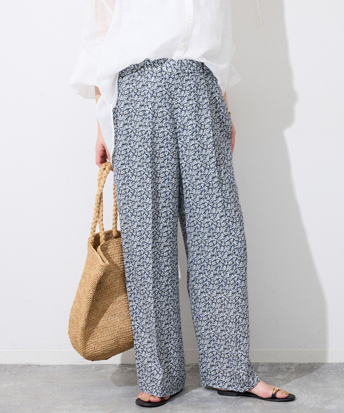 SLOBE IENA(スローブイエナ)の「《36サイズのみWEB限定》Blue Flowerパンツ(その他パンツ・レディース・ブルー系その他・38/40/36)」の17枚目の写真