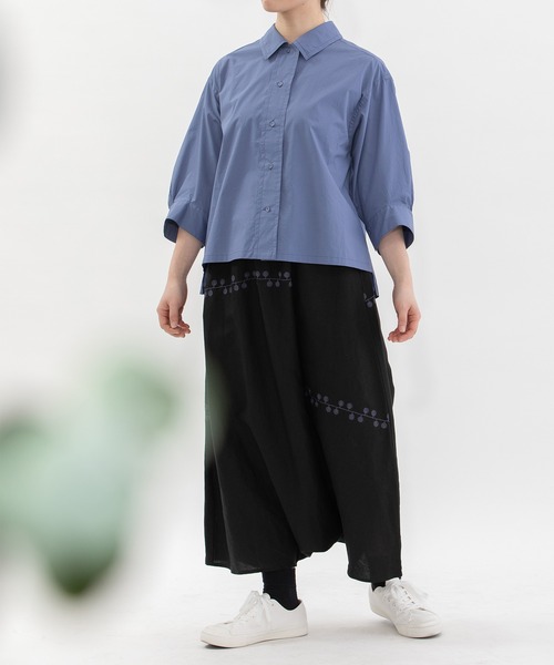 nop de nod(ノップドゥノッド)の「太前立て6分袖シャツ(シャツ/ブラウス・レディース・ブラック/ブルー/オフホワイト・3)」の10枚目の写真