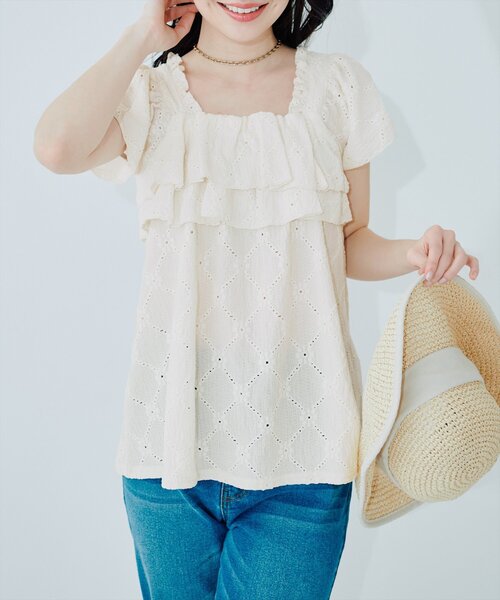 natural couture（ナチュラルクチュール）の「ポコポコカットフリルキャミ（シャツ/ブラウス・レディース・レッド/ミント/ブラック/アイボリー・FREE）」の11枚目の写真