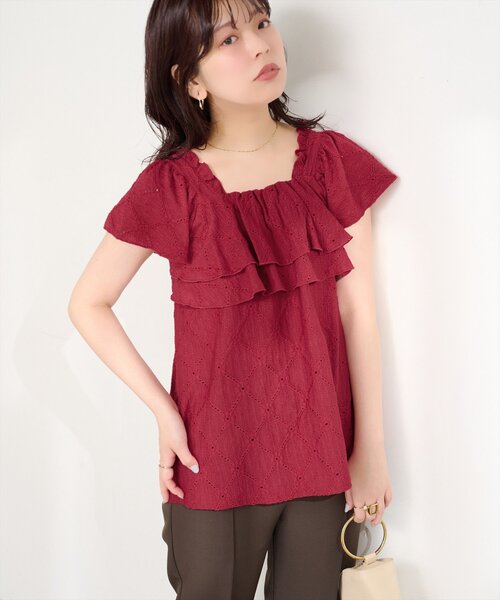natural couture（ナチュラルクチュール）の「ポコポコカットフリルキャミ（シャツ/ブラウス・レディース・レッド/ミント/ブラック/アイボリー・FREE）」の15枚目の写真