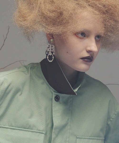 NON TOKYO（ノントーキョー）の「CRYSTAL SKELETON EARRING（イヤリング・レディース・ホワイト/グリーン/ピンク・FREE）」の4枚目の写真