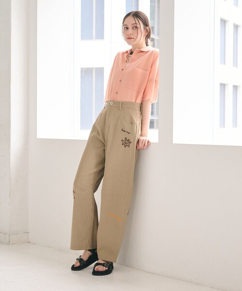 BEAUTY&YOUTH UNITED ARROWS（ビューティーアンドユースユナイテッドアローズ）の「ドローイング エンブロイダリー 5ポケットパンツ（その他パンツ・レディース・ベージュ/ブラック・M/S/XS）」の6枚目の写真