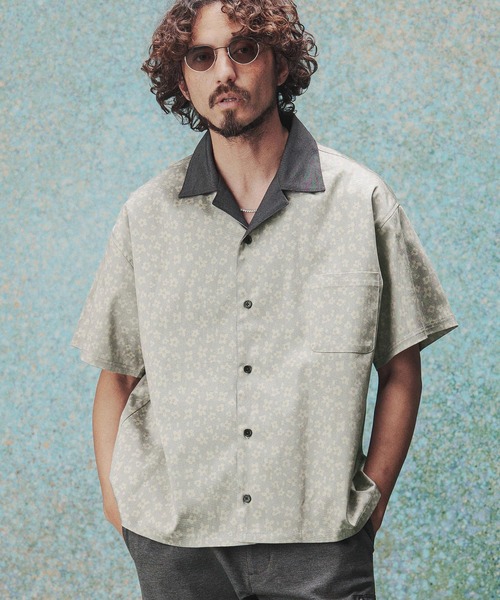 THEOREM(セオレム)の「mhs2631- Leopard×Flower Printed SS Shirt シャツ(TRM26-T048S)(シャツ/ブラウス・メンズ・ベージュ/チャコール/サックスブルー・XL/L/M)」の2枚目の写真