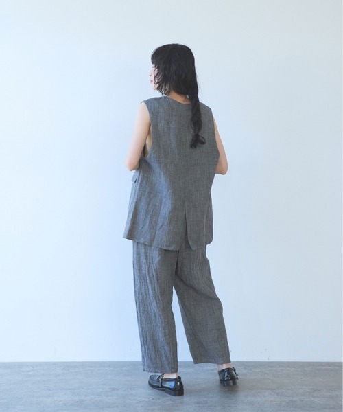 yuni(ユニ )の「△Hemp/C herringbone long Vest(ベスト・レディース・ブラック/ベージュ・FREE)」の11枚目の写真