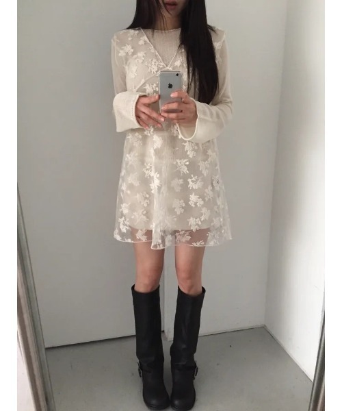 Mela(メラ)の「フラワーオーガンジーレイヤードワンピース(ワンピース・レディース・ホワイト・FREE)」の7枚目の写真